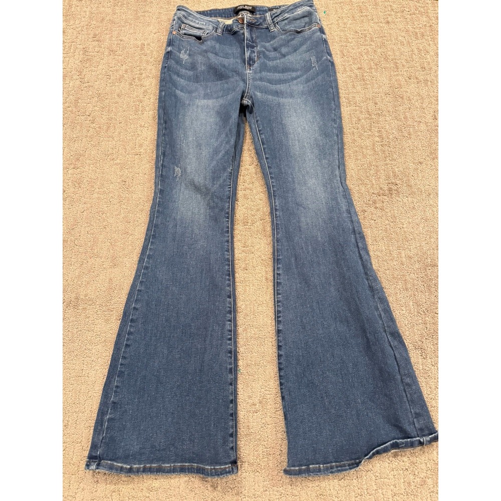 Judy Blue Jeans Size 11/30 Medium Wash Mid Rise Flared Stretch Denim (C1)